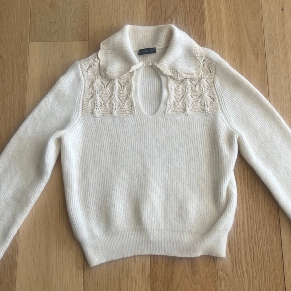 Mango Cream Sweater